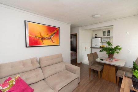 Sala de apartamento à venda com 2 quartos, 46m² em Jardim Riacho das Pedras, Contagem