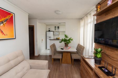 Sala de apartamento à venda com 2 quartos, 46m² em Jardim Riacho das Pedras, Contagem