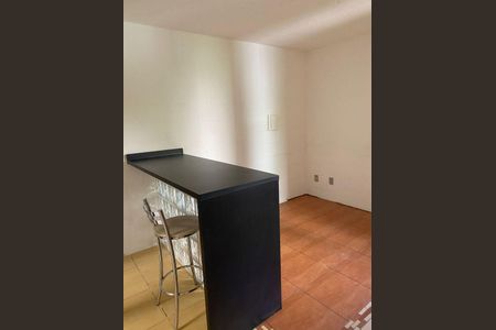 Sala de apartamento para alugar com 2 quartos, 40m² em Vila Nova, Porto Alegre