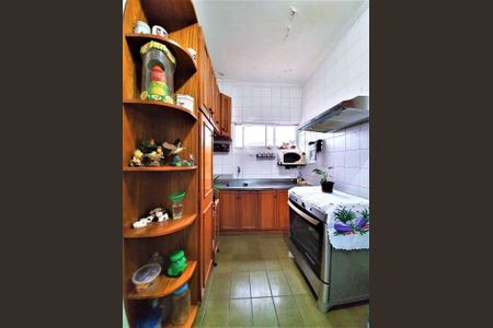 Cozinha de apartamento à venda com 3 quartos, 103m² em Floresta, Porto Alegre
