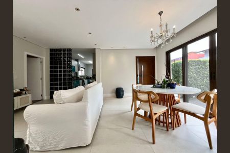 Sala de casa de condomínio à venda com 4 quartos, 340m² em Conjunto Habitacional Vila Santana (sousas), Campinas