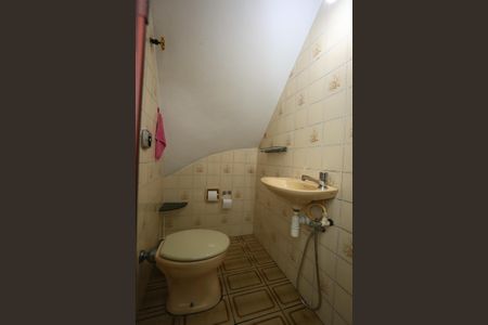 Lavabo de casa para alugar com 2 quartos, 186m² em Parque Esmeralda, São Paulo