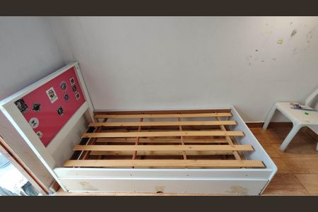 Quarto 2 de casa para alugar com 2 quartos, 100m² em Parque Cruzeiro do Sul, São Paulo