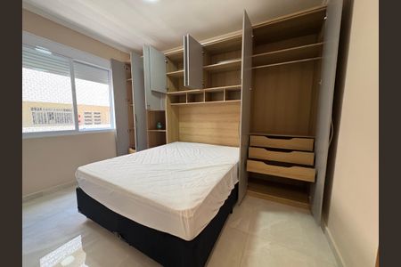 Quarto de apartamento para alugar com 1 quarto, 45m² em Gonzaga, Santos