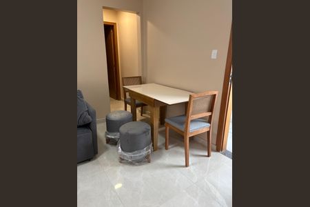 Sala de apartamento para alugar com 1 quarto, 45m² em Gonzaga, Santos
