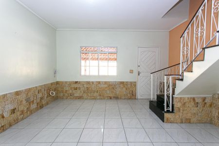 Sala de casa de condomínio à venda com 2 quartos, 102m² em Guaiauna, São Paulo