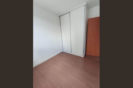 Quarto de apartamento para alugar com 2 quartos, 50m² em Conjunto Helena Antipoff, Belo Horizonte