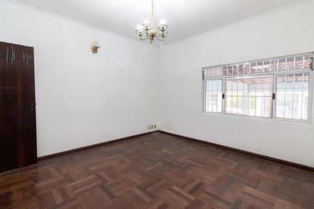 Sala de casa de condomínio para alugar com 3 quartos, 250m² em Adalgisa, São Paulo