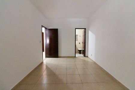 Quarto 1 - Suíte de casa de condomínio para alugar com 3 quartos, 250m² em Adalgisa, São Paulo
