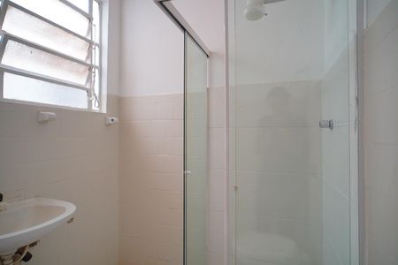 Banheiro de apartamento para alugar com 1 quarto, 52m² em Cristo Redentor, Porto Alegre