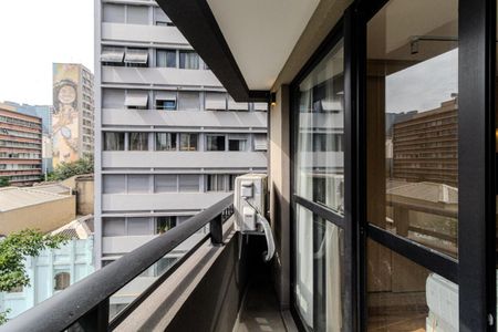 Varanda de kitnet/studio para alugar com 1 quarto, 30m² em Consolação, São Paulo