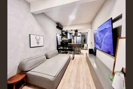 Sala de kitnet/studio à venda com 1 quarto, 42m² em Copacabana, Rio de Janeiro