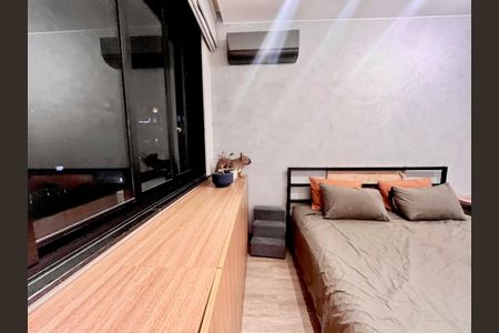 Quarto de kitnet/studio à venda com 1 quarto, 42m² em Copacabana, Rio de Janeiro