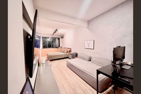 Sala de kitnet/studio à venda com 1 quarto, 42m² em Copacabana, Rio de Janeiro