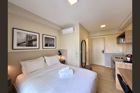 Studio de kitnet/studio para alugar com 0 quarto, 22m² em Jardim das Acacias, São Paulo