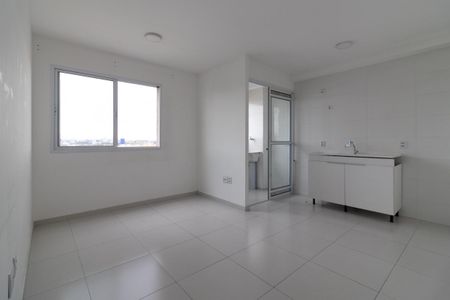 Sala de apartamento para alugar com 2 quartos, 45m² em Vila Paranagua, São Paulo
