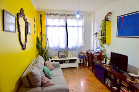 Sala de apartamento à venda com 3 quartos, 105m² em Padre Eustáquio, Belo Horizonte