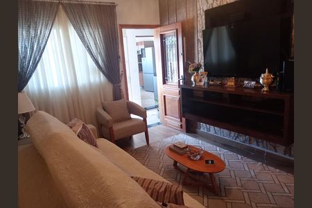 Sala de casa à venda com 4 quartos, 250m² em Parque Sao Luis, São Paulo