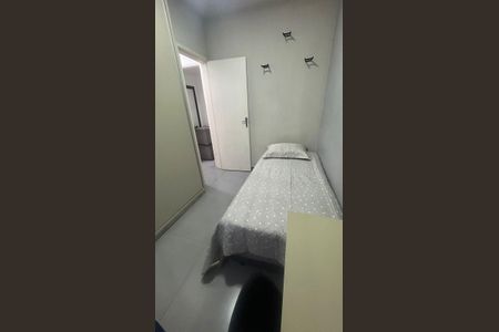 Quarto de apartamento para alugar com 3 quartos, 66m² em Copacabana, Uberlândia