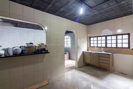 Comodo de casa para alugar com 1 quarto, 60m² em Bussocaba, Osasco
