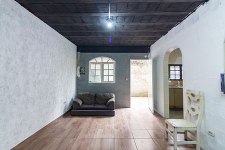 Comodo de casa para alugar com 1 quarto, 60m² em Bussocaba, Osasco