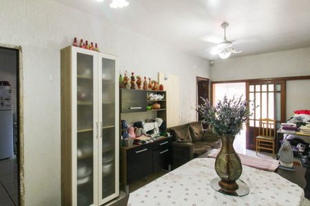 Sala 2 de casa à venda com 4 quartos, 400m² em Fátima, Canoas