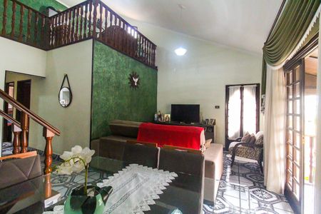 Sala de casa à venda com 3 quartos, 220m² em Jardim Nossa Senhora do Carmo, São Paulo