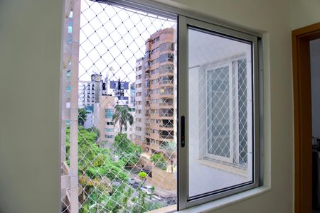 Sala - Janela de apartamento para alugar com 2 quartos, 62m² em Gutierrez, Belo Horizonte