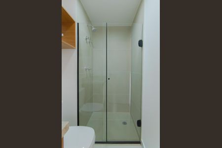 Banheiro de kitnet/studio para alugar com 1 quarto, 25m² em Ipiranga, São Paulo