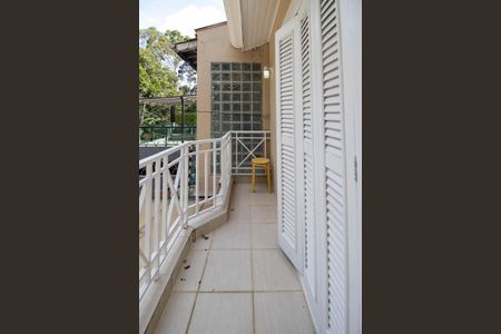 Varanda Quarto 1 de casa para alugar com 3 quartos, 172m² em Super Quadra Morumbi, São Paulo