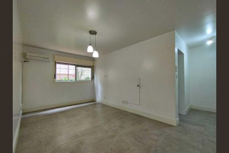 Sala de apartamento para alugar com 1 quarto, 50m² em Ouro Branco, Novo Hamburgo