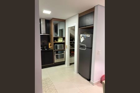 Cozinha de casa de condomínio à venda com 3 quartos, 170m² em Parque Jambeiro, Campinas