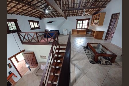 Sala de casa para alugar com 4 quartos, 1000m² em Várzea, Lagoa Santa