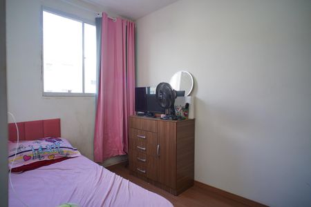 Quarto 1 de apartamento para alugar com 2 quartos, 40m² em Santa Fé, Porto Alegre