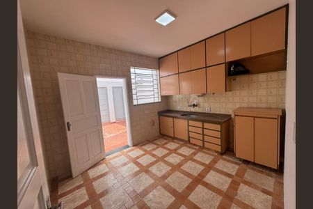 Foto 03 de casa à venda com 2 quartos, 143m² em Vila São José, São Paulo