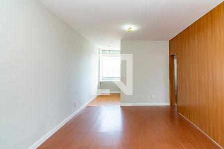 Apartamento para alugar com 3 quartos, 70m² em Buritis, Belo Horizonte