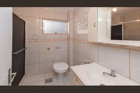 Banheiro de apartamento para alugar com 1 quarto, 49m² em Jardim Botânico, Porto Alegre