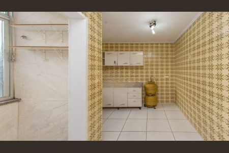 Cozinha de apartamento para alugar com 1 quarto, 49m² em Jardim Botânico, Porto Alegre