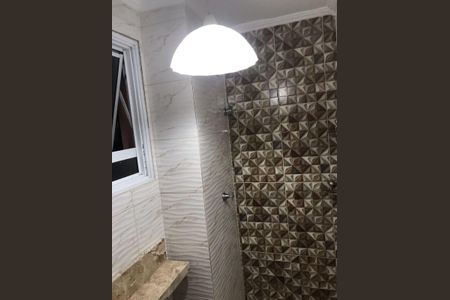 Banheiro de apartamento para alugar com 2 quartos, 44m² em Jardim Munira, Guarulhos