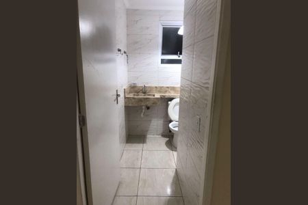 Banheiro de apartamento para alugar com 2 quartos, 44m² em Jardim Munira, Guarulhos