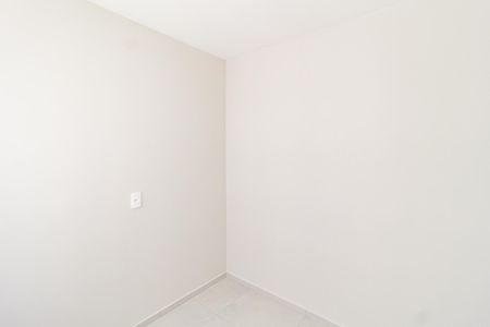 Quarto 1 de apartamento para alugar com 2 quartos, 39m² em Chacara Santa Lucia dos Ypes, Carapicuíba