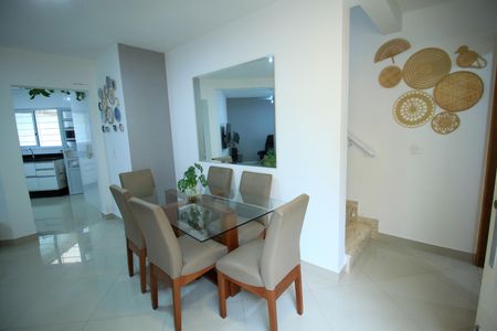 Casa à venda com 3 quartos, 114m² em Água Rasa, São Paulo