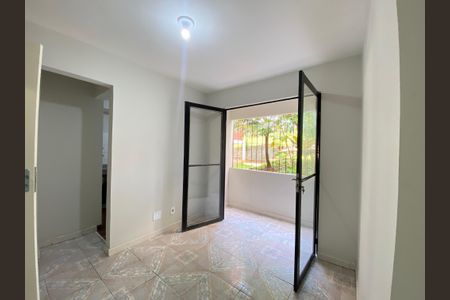 Apartamento à venda com 2 quartos, 61m² em Inhaúma, Rio de Janeiro