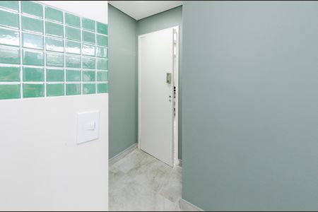 Cozinha de kitnet/studio para alugar com 1 quarto, 28m² em Minas Brasil, Belo Horizonte