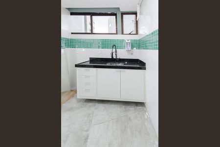 Cozinha de kitnet/studio para alugar com 1 quarto, 28m² em Minas Brasil, Belo Horizonte