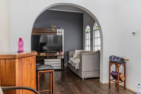 Sala de casa para alugar com 3 quartos, 300m² em Alto Barroca, Belo Horizonte