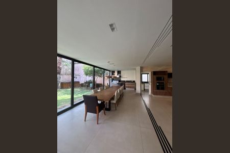 Casa de Condomínio à venda com 4 quartos, 568m² em Alphaville Industrial, Barueri