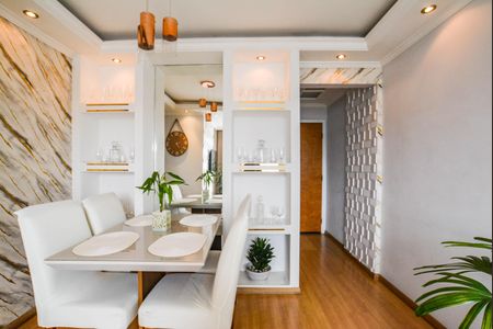 Sala de apartamento à venda com 3 quartos, 61m² em Vila Luzita, Santo André