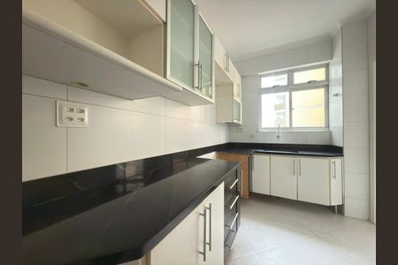 Apartamento à venda com 4 quartos, 105m² em Buritis, Belo Horizonte
