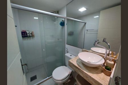 Banheiro de apartamento à venda com 2 quartos, 60m² em Imperial de São Cristóvão, Rio de Janeiro